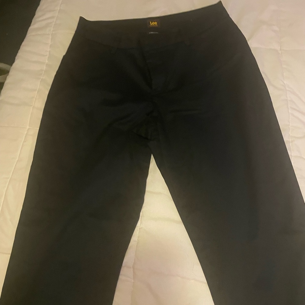 Lee women’s pants. Never worn. Size 8 long
